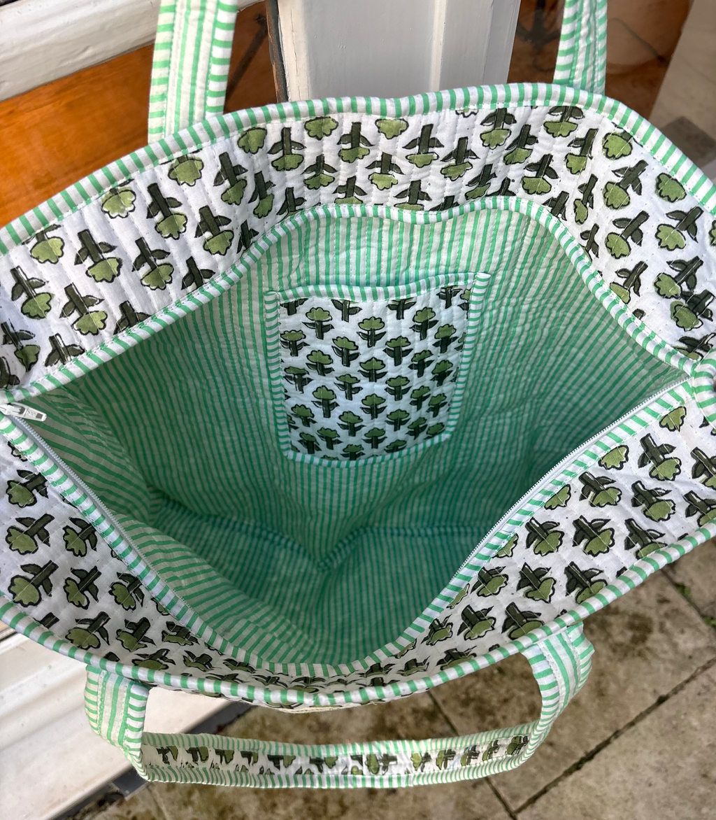 The EVERYTHING BLOCK PRINT TOTE - GREEN APPLE