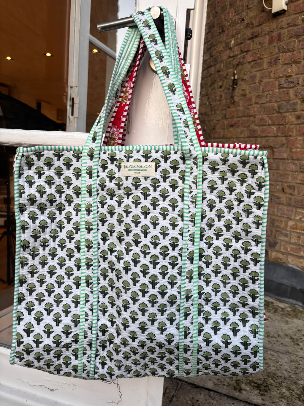 The EVERYTHING BLOCK PRINT TOTE - GREEN APPLE